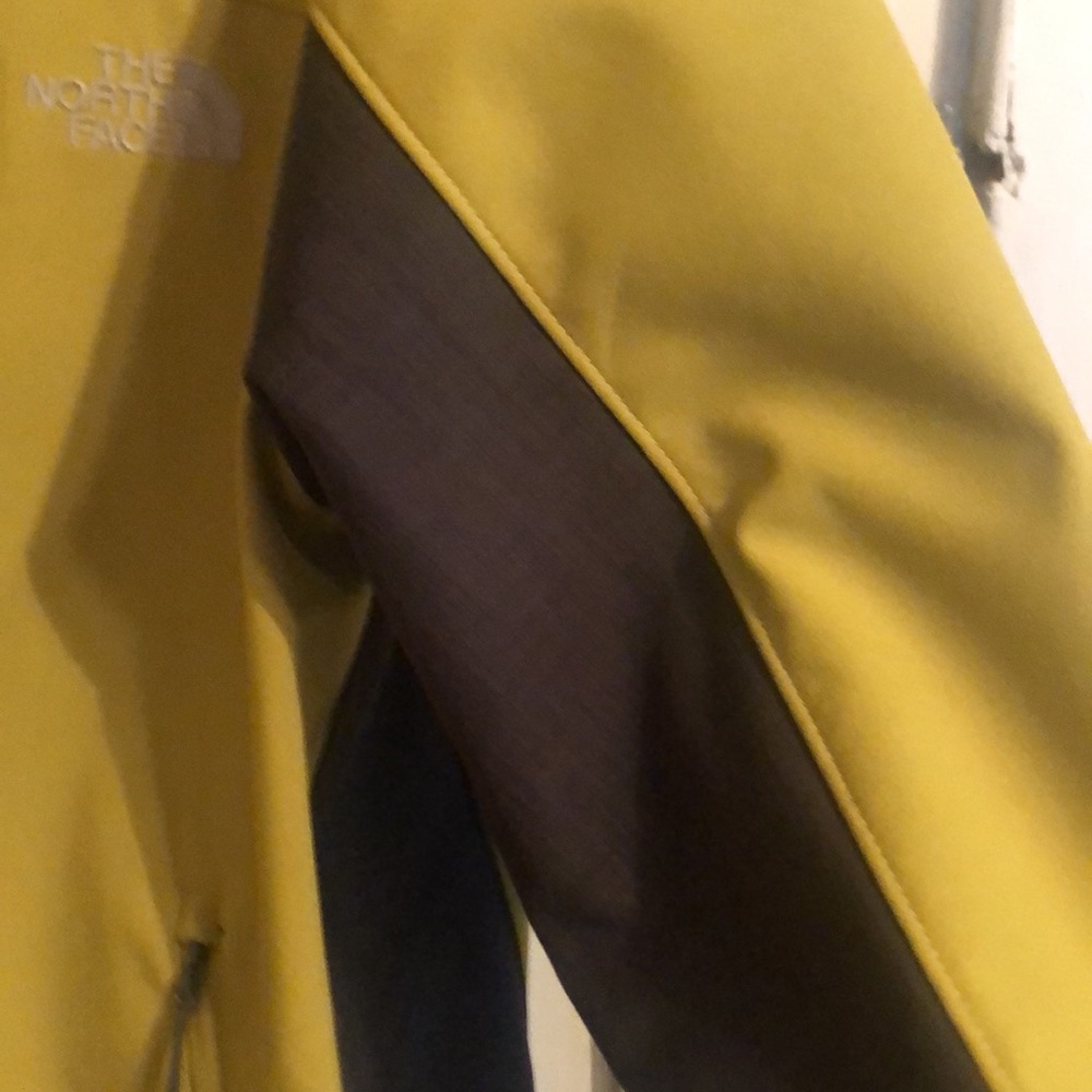 The North Face Jacket - Picture 3 of 7